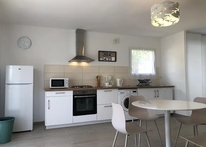 L'alivu Holiday home